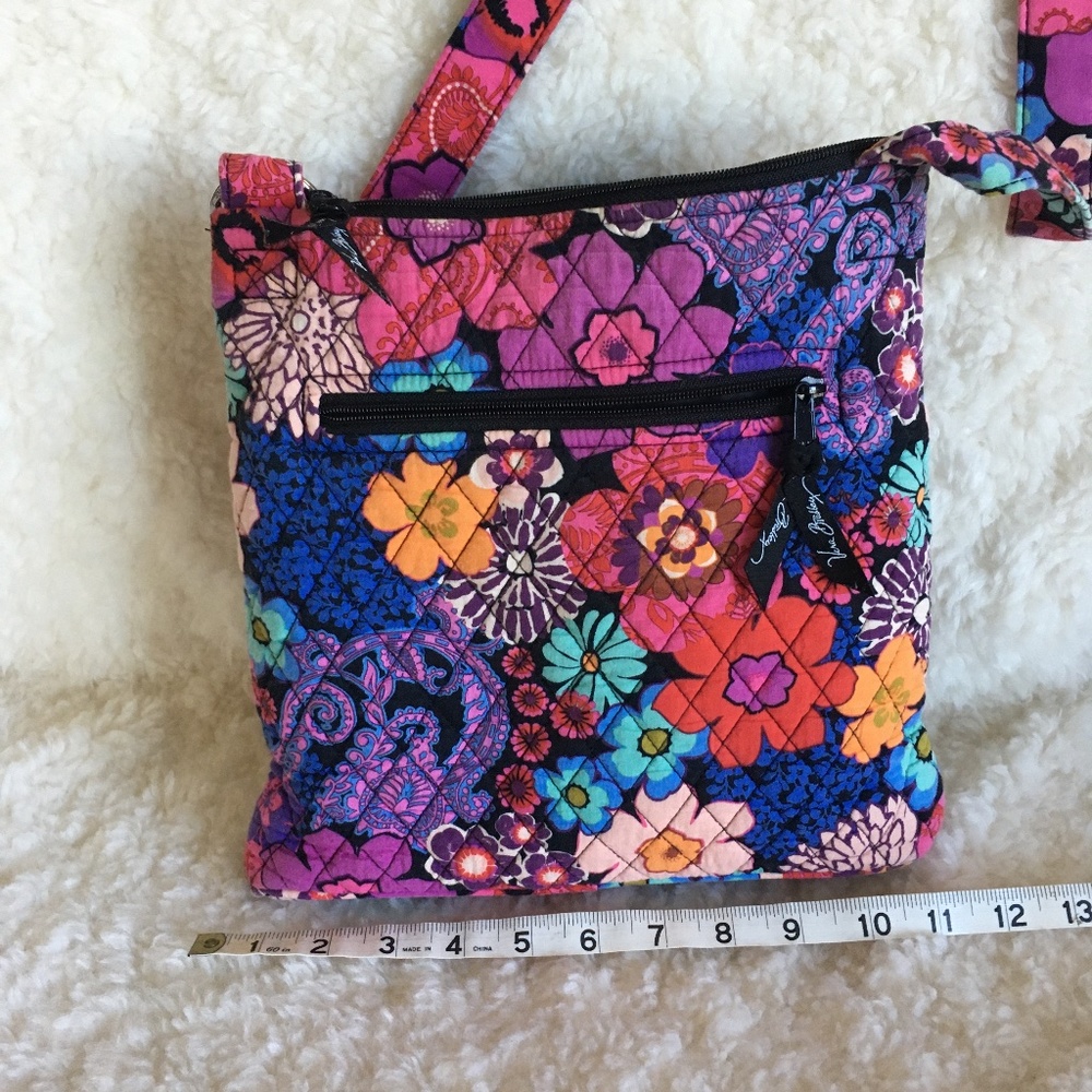 10x10 crossbody Vera bag!